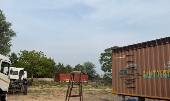 Logistics Layouts into Reality